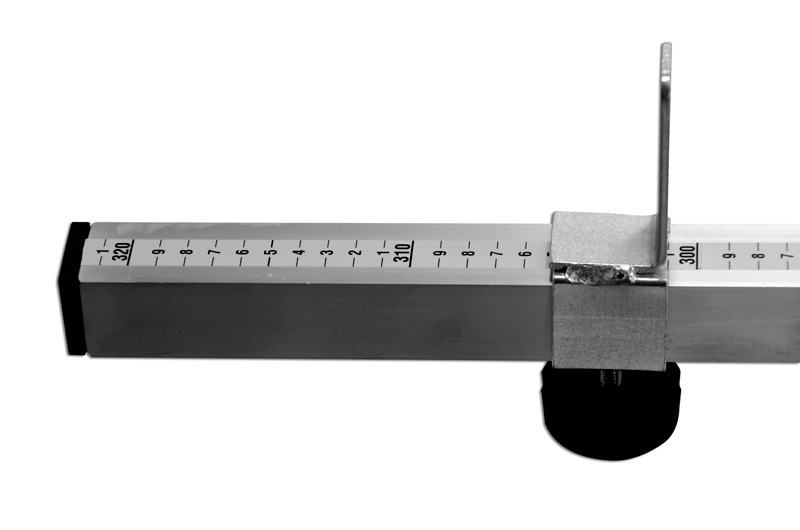 Мерная линейка в приборе. Измеритель dp II, 650 мм (линейка электронная). Измерительная линейка LM-ORTHOSIZER. Линейка для измерения топлива в цистерне. Измерительная линейка KDS tg39.